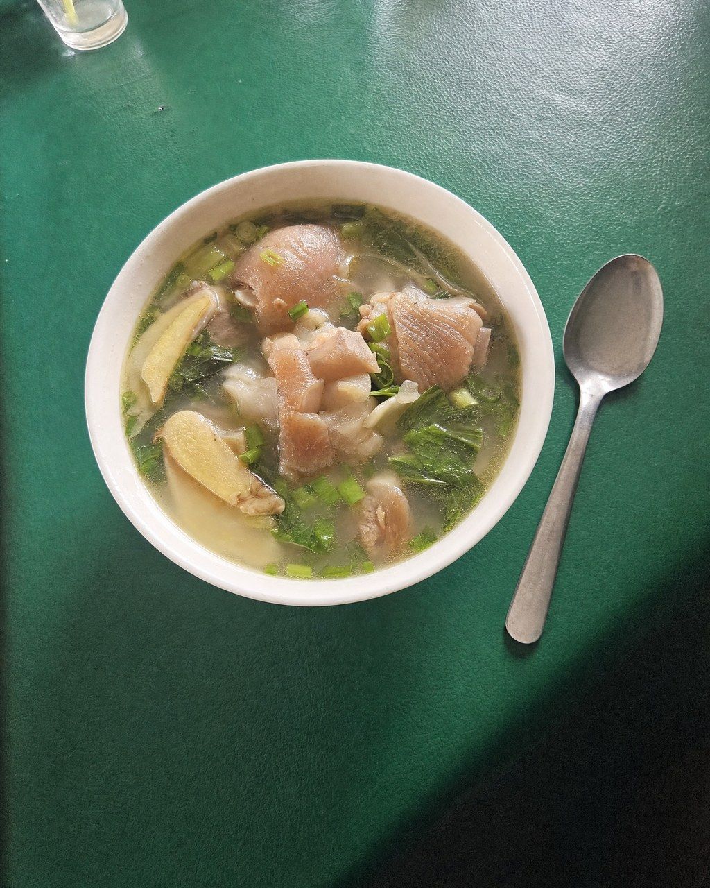 Soupe patte de zébu
